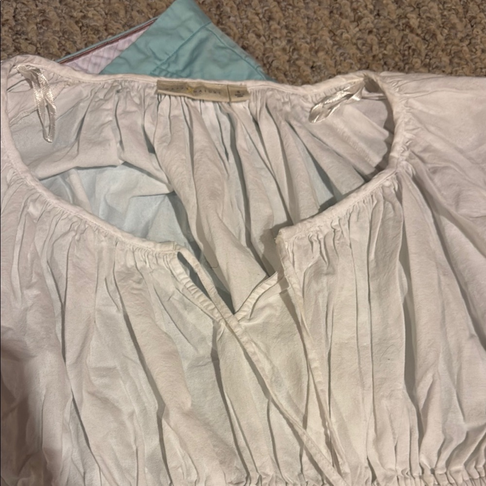 White Ruched Short Sleeve Blouse